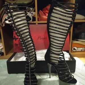 Pleaser boots